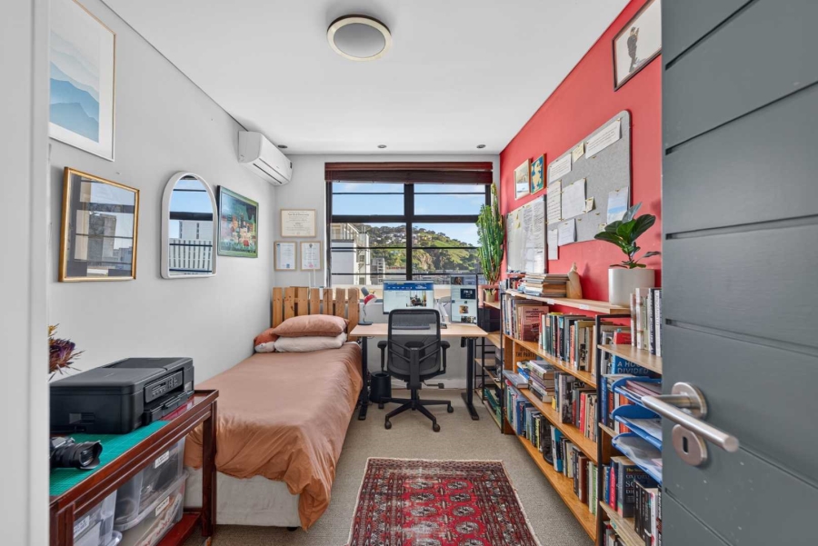 2 Bedroom Property for Sale in Cape Town City Centre Western Cape